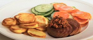 Tonijnsteaks met tomatentapenade