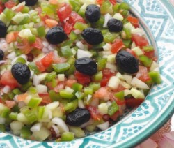 Marokkaanse tomaten paprika salade