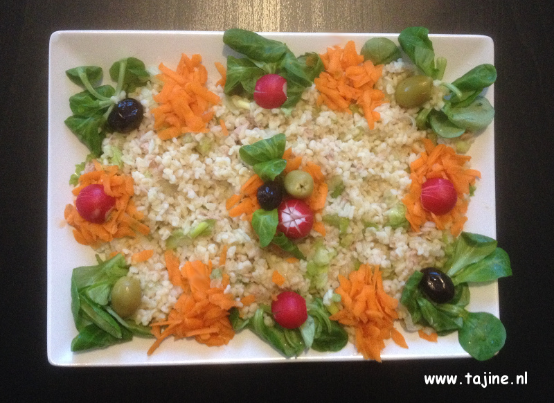 Eigen gezonde bulgur salade met tonijn