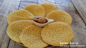 Baghrir de Marokkaanse pannenkoek met gaatjes