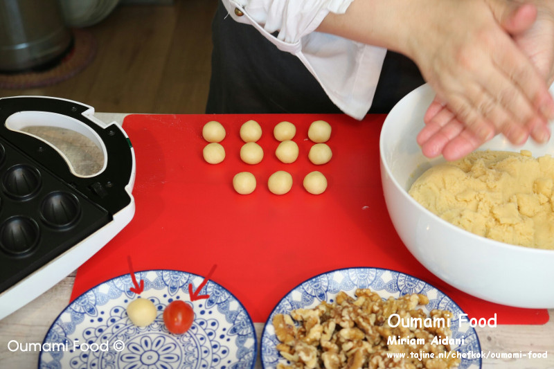 Lang houdbare walnootkoekjes kleine bolletjes maken