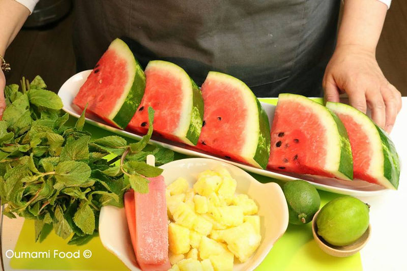 Erg verrassende frisse zomerse watermeloen shake ingrediënten